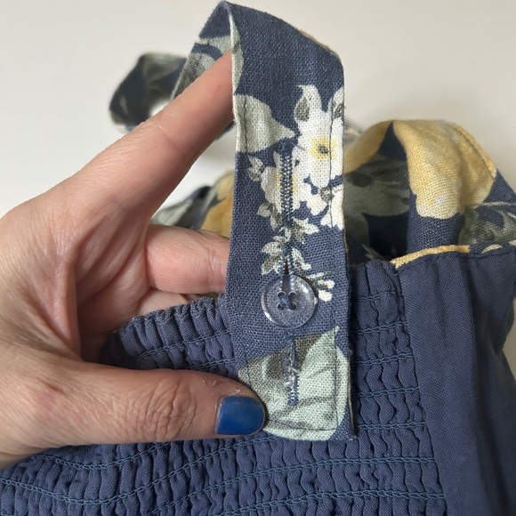 Abercrombie Women’s Cropped Top, Lemon Print - Picture 5 of 8